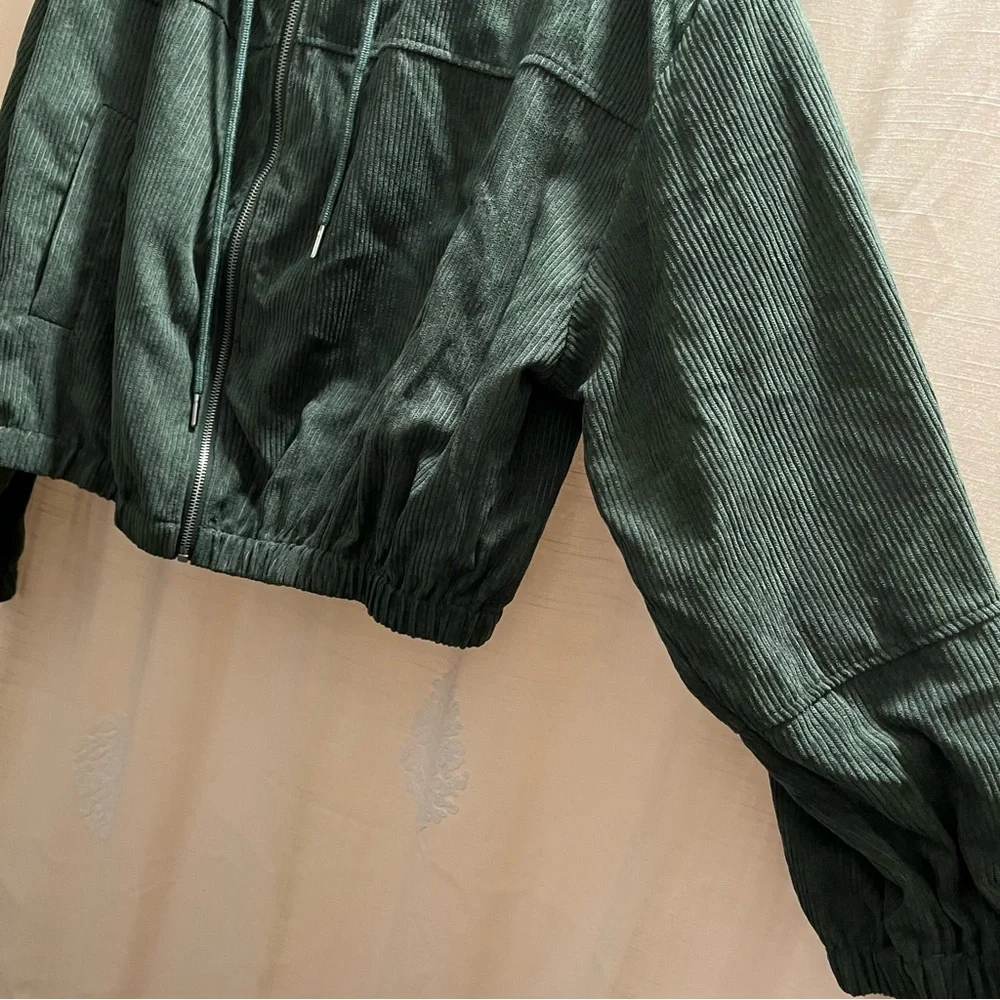 Olive Green Corduroy Cropped Hooded Zip Jacket NWOT_3